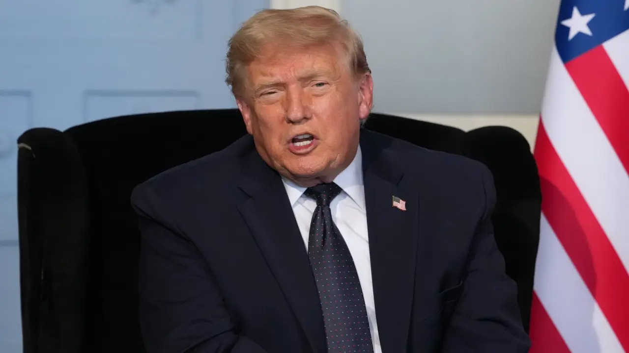 Ông Trump: Eo biển Hormuz sẽ mở hoàn toàn vào ngày 19/6