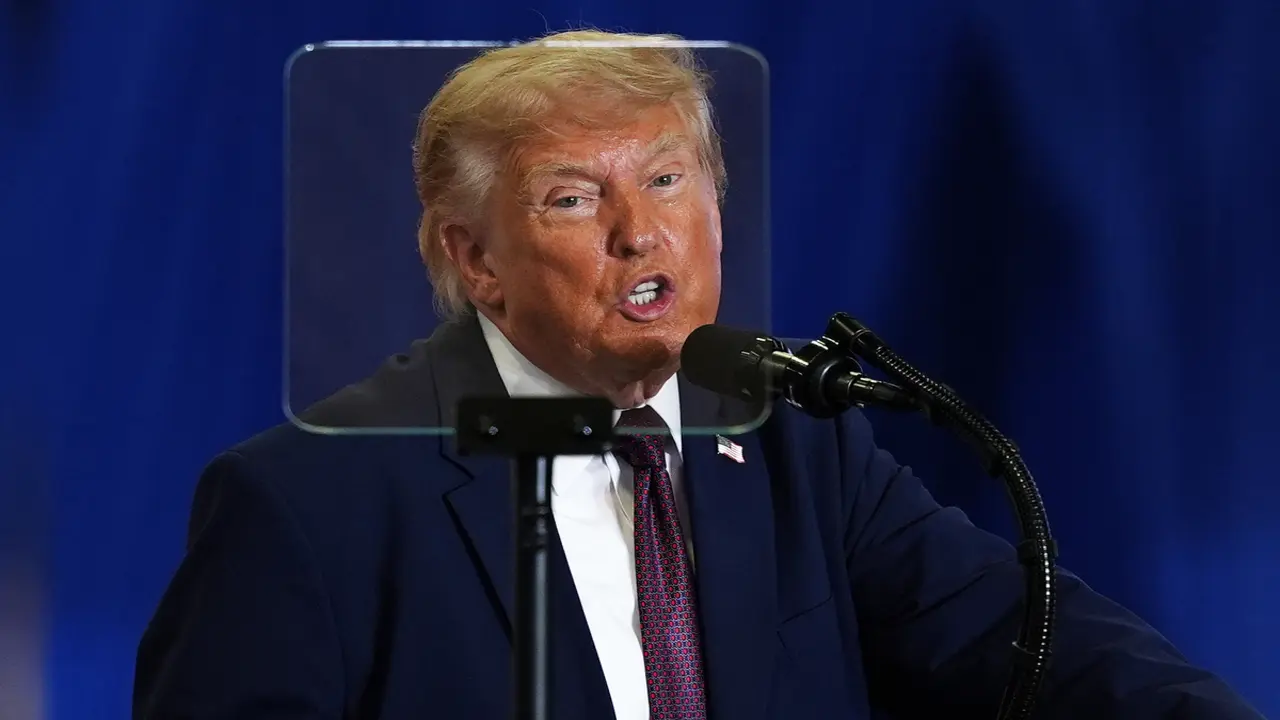 Ông Trump: 'Iran đảm bảo không thu phí ở Hormuz'