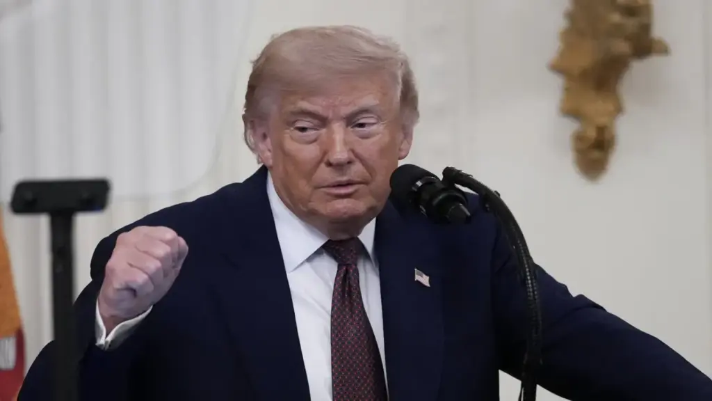 Ông Trump nói Mỹ đã 'đánh bại Iran' và Tehran 'đầu hàng vô điều kiện'