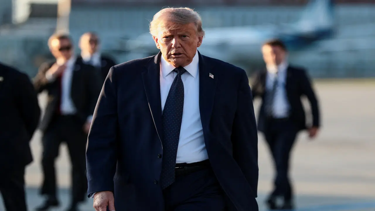 Phản ứng của Tổng thống Trump khi hoãn ký thỏa thuận phút chót với Iran