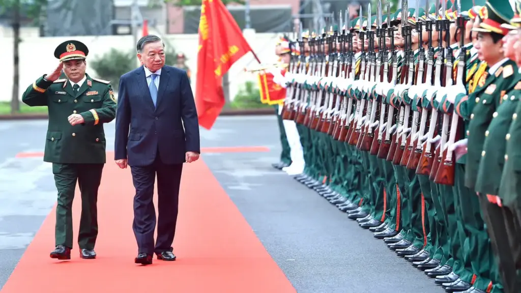 'Pháo binh và tên lửa phải là trụ cột sức mạnh tác chiến'
