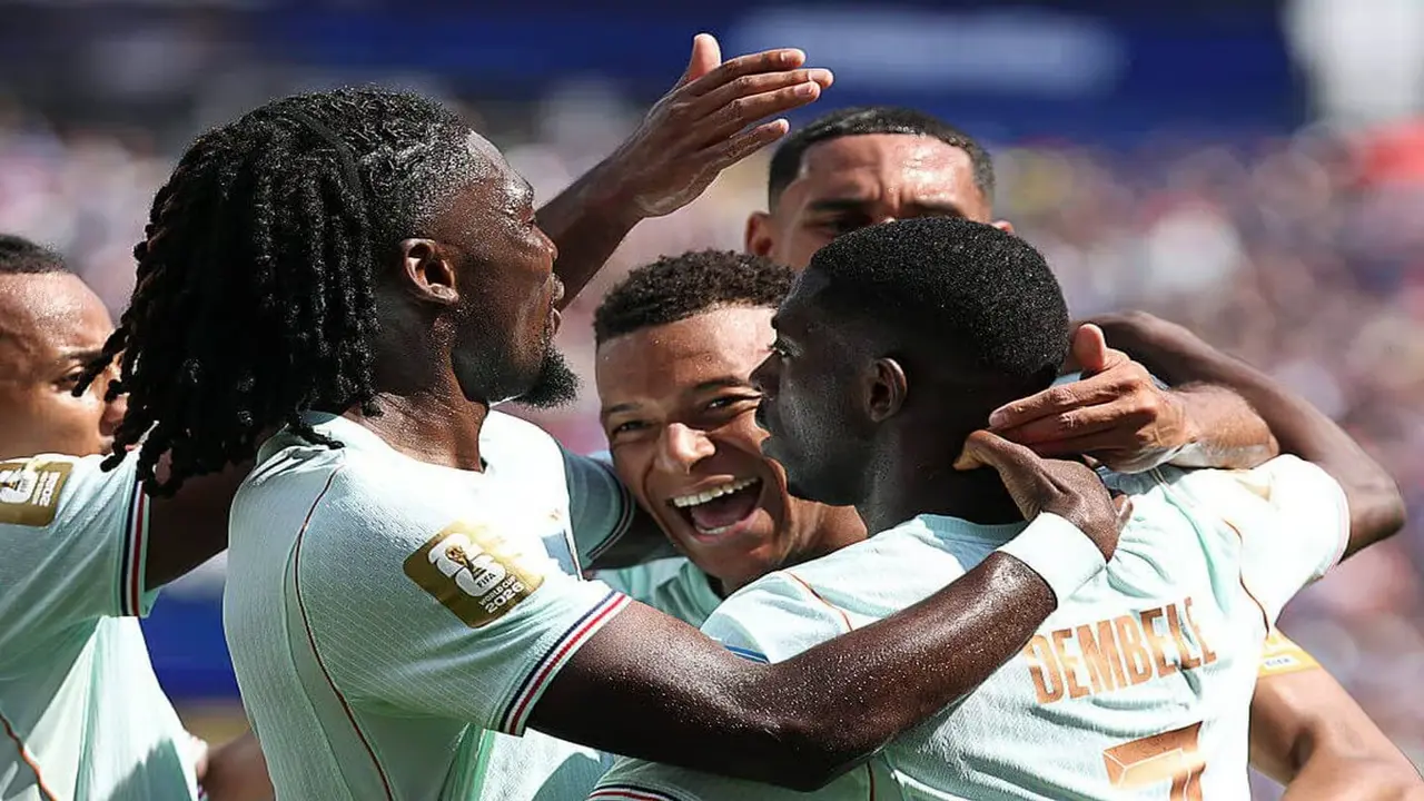 Pháp đè bẹp Na Uy nhờ hat-trick siêu đẳng của Dembele