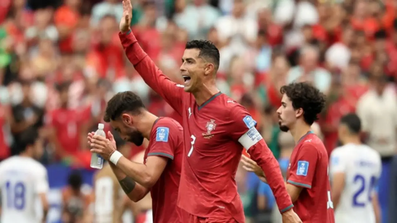 ‘Phù thủy’ Ghana tiên đoán Ronaldo vô địch World Cup, mở khóa cho Harry Kane ghi bàn