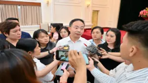 Phương pháp chấm thi môn văn Rubric lần đầu tiên được áp dụng như thế nào?