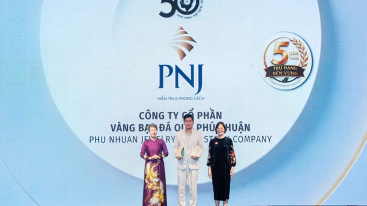 PNJ ba lần lập ‘hat - trick’ ESG tại Top 50 CSA