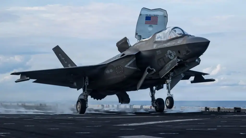 Quân đội Mỹ nhận loạt F-35 không có radar