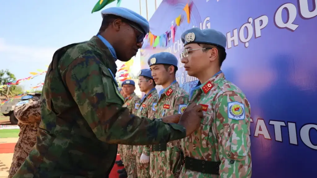 Quân y Việt Nam nhận huy chương Gìn giữ hòa bình Liên Hợp Quốc