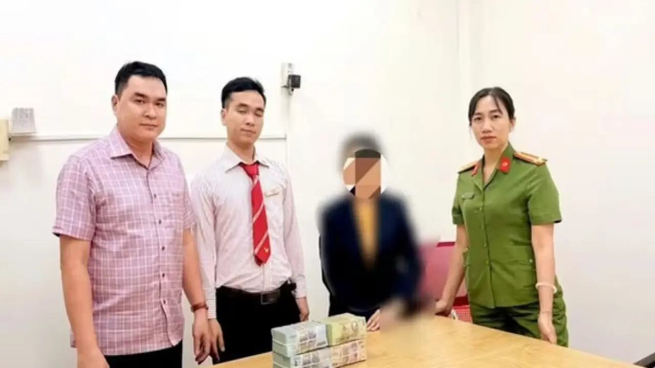 Quen "Tướng Mỹ" trên mạng, người phụ nữ suýt mất hơn 1,3 tỷ đồng