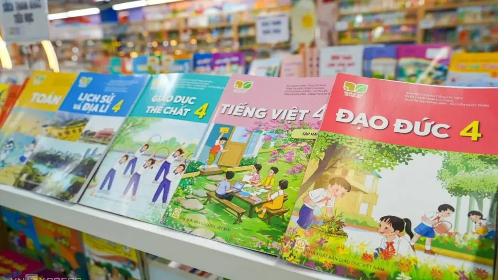 Sách giáo khoa giảm khoảng 33.000-50.000 đồng mỗi bộ