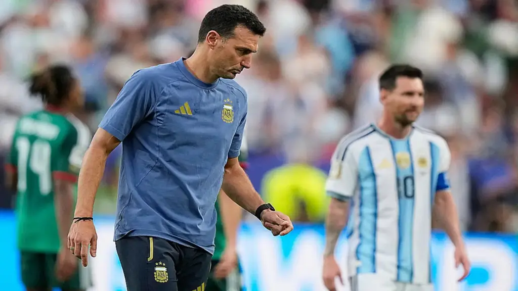 Scaloni: 'Ngày Messi giải nghệ sẽ là mất mát lớn'
