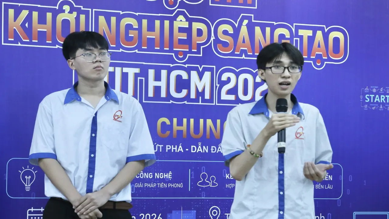 Sinh viên sáng tạo nền tảng AI tận dụng ghế trống, xe rỗng giảm chi phí vận tải