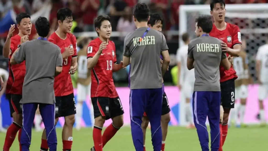 Son Heung-min và đội tuyển Hàn Quốc bị quay lén: FIFA và cảnh sát Mexico phải điều tra khẩn cấp