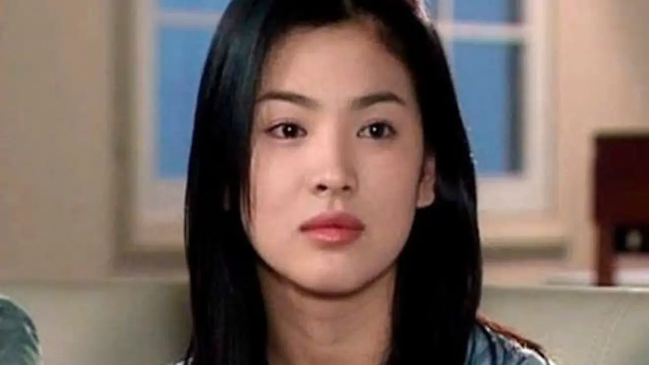 Song Hye Kyo rời công ty sau 14 năm