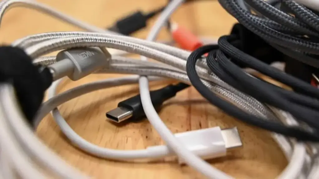 Sự thật ít người biết về tuổi thọ cáp USB-C