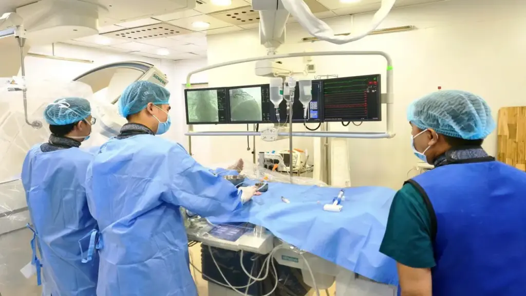 Suýt chết vì hút thuốc lá mỗi ngày 1 gói