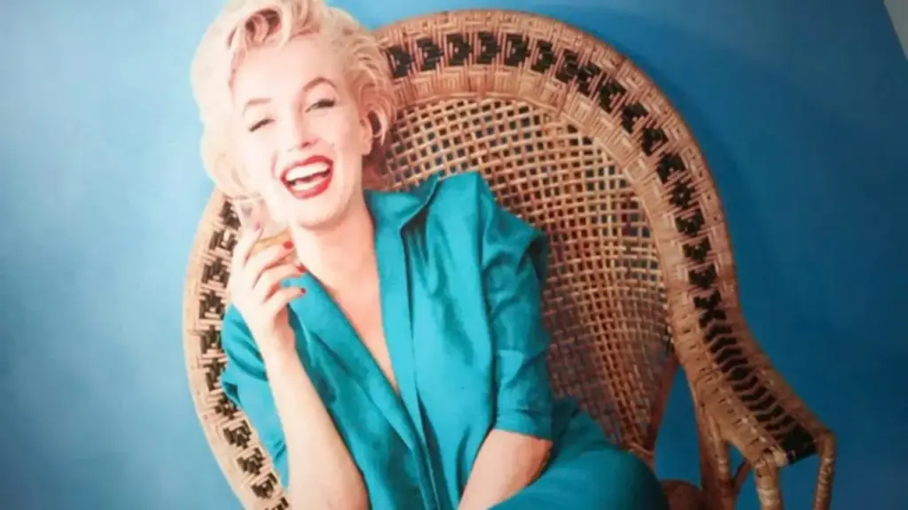 Tài liệu mới chứng minh cái chết của minh tinh Marilyn Monroe bị dàn dựng