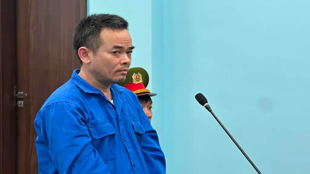 Tài xế xe bồn cố tình cán chết nữ sinh lớp 10 lãnh 20 năm tù