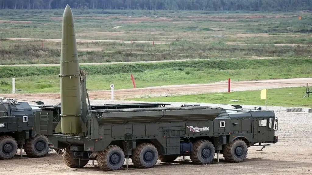 Tên lửa Nga phơi bày lỗ hổng phòng không của Ukraine