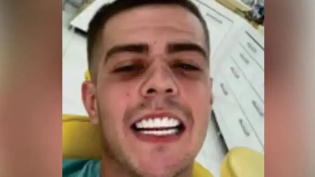 Tên tội phạm 23 tuổi bị bắt vì bức ảnh selfie