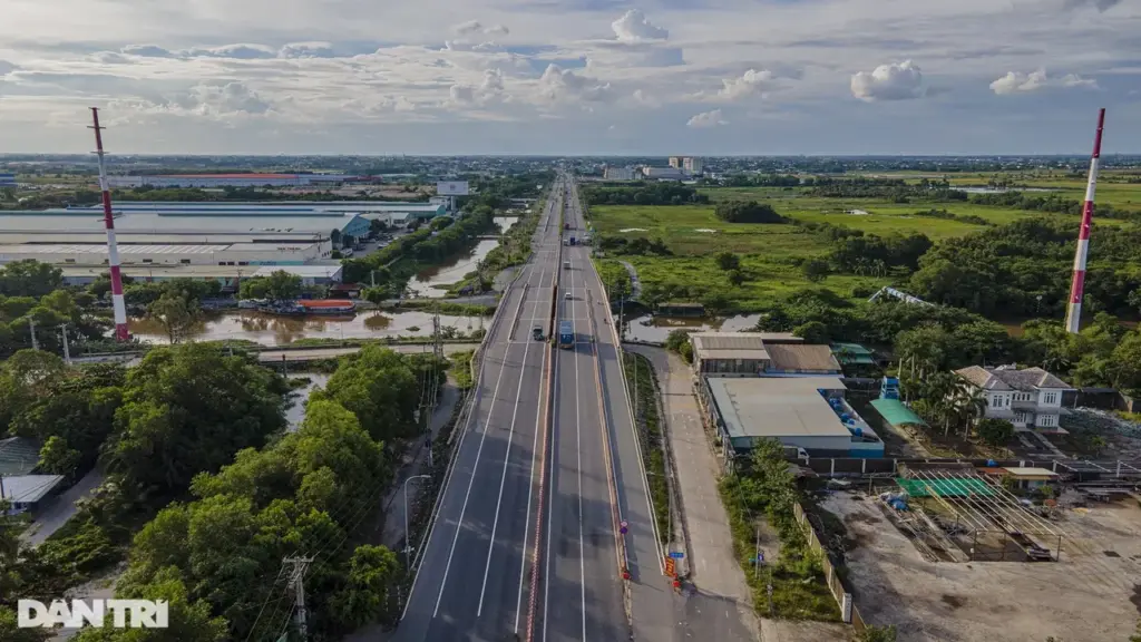 Thành ủy TPHCM thống nhất đưa 29 xã lên phường