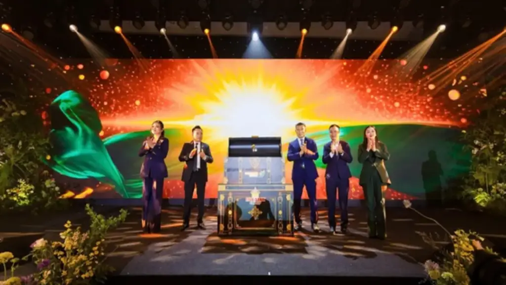 The Royal Unveiled: trình làng mô hình kiến trúc với nhiều ưu đãi hấp dẫn