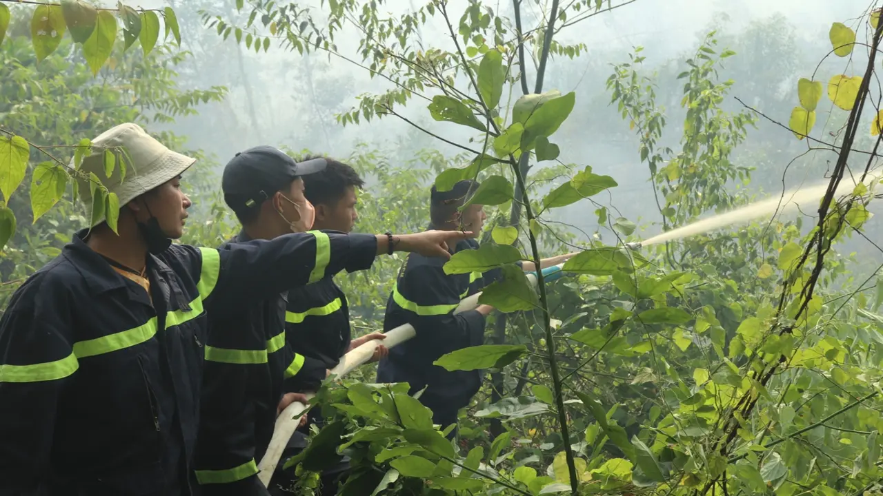 Thời tiết hôm nay 23-6: Cảnh báo miền Trung nắng nóng đặc biệt gay gắt, có nơi vượt 40 độ C