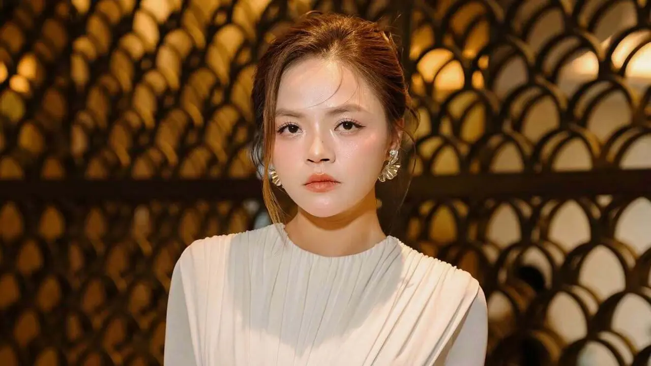 Thu Quỳnh: 'Tôi hạnh phúc khi làm mẹ đơn thân'