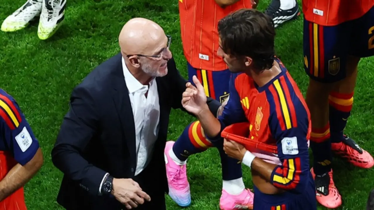 Tiền đạo Tây Ban Nha lập kỷ lục tồi tệ nhất World Cup sau 60 năm