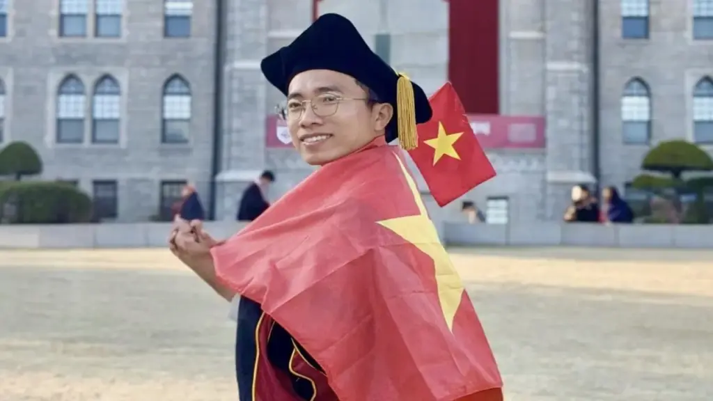 Tiến sĩ trẻ trở về nước: 'Muốn đưa tri thức quốc tế giải quyết vấn đề môi trường Việt Nam'