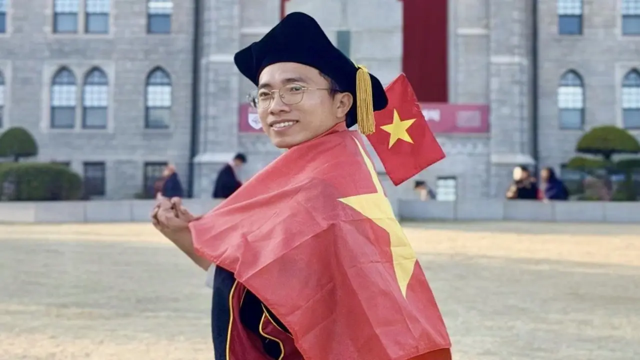 Tiến sĩ trẻ trở về nước: 'Muốn đưa tri thức quốc tế giải quyết vấn đề môi trường Việt Nam'
