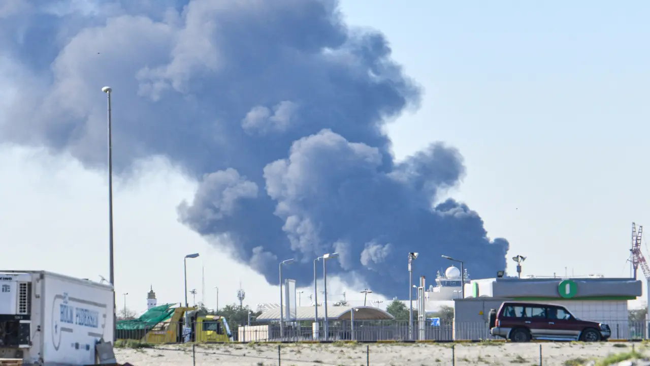 Tính toán của Iran khi phóng tên lửa, UAV vào Kuwait