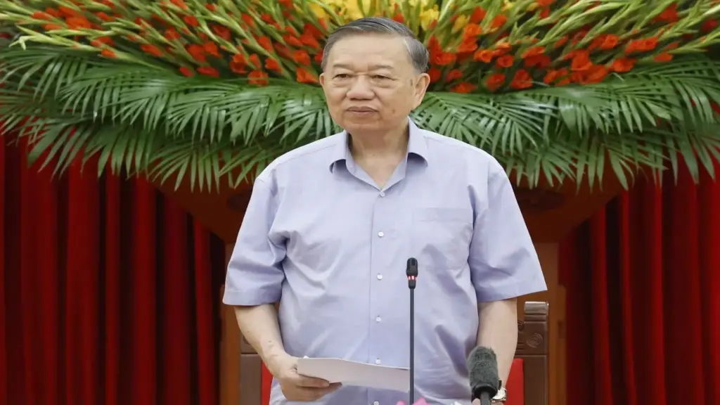 Tổng Bí thư, Chủ tịch nước: "Chi phí học tập, thi cử vẫn gây áp lực lớn"