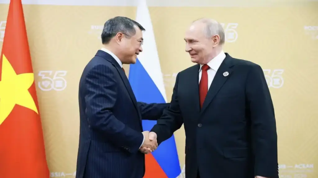Tổng thống Nga Putin: Việt Nam là người bạn keo sơn của Nga