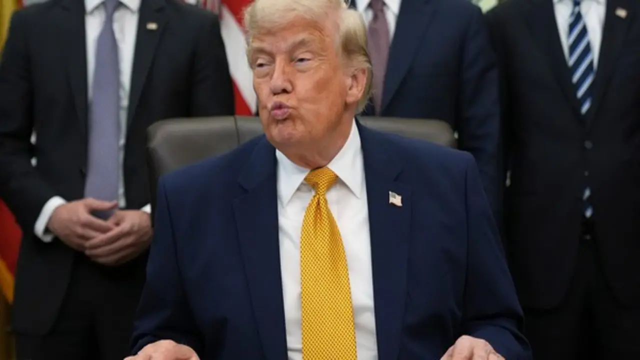 Tổng thống Trump dọa không giúp NATO khi cần