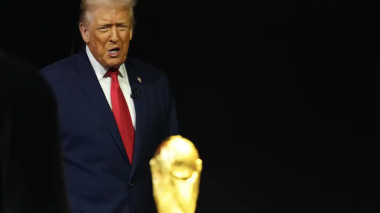 Tổng thống Trump và Chủ tịch FIFA Infantino sẽ cùng trao cúp vô địch World Cup 2026