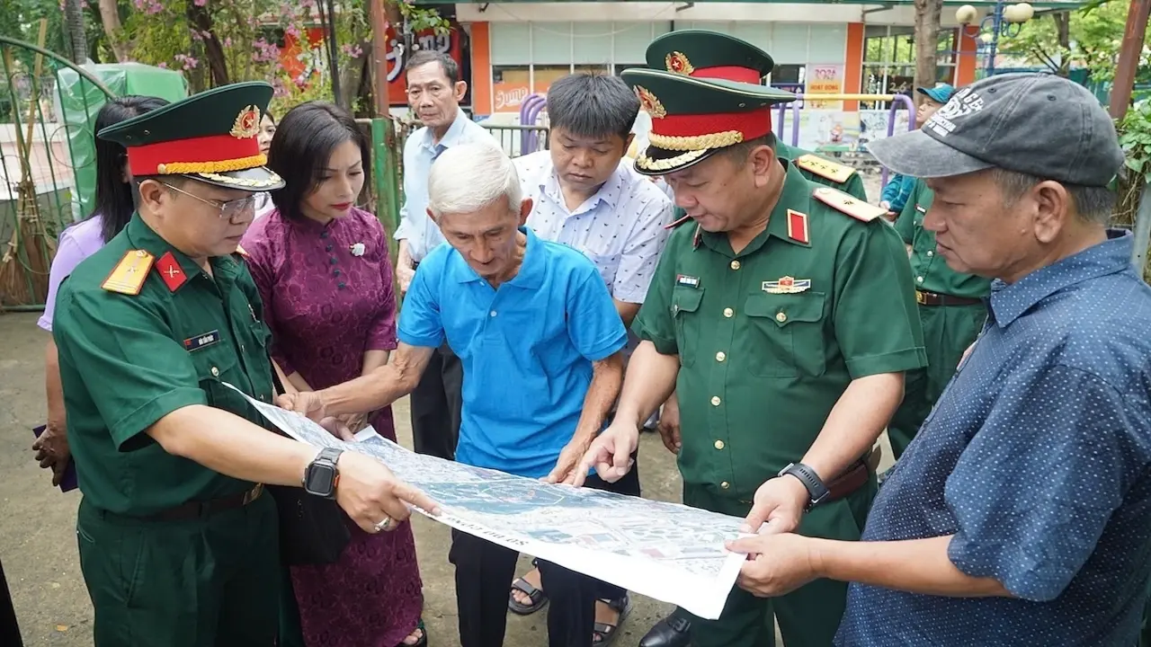 TP HCM khảo sát vị trí nghi hố chôn tập thể liệt sĩ ở công viên Lê Thị Riêng
