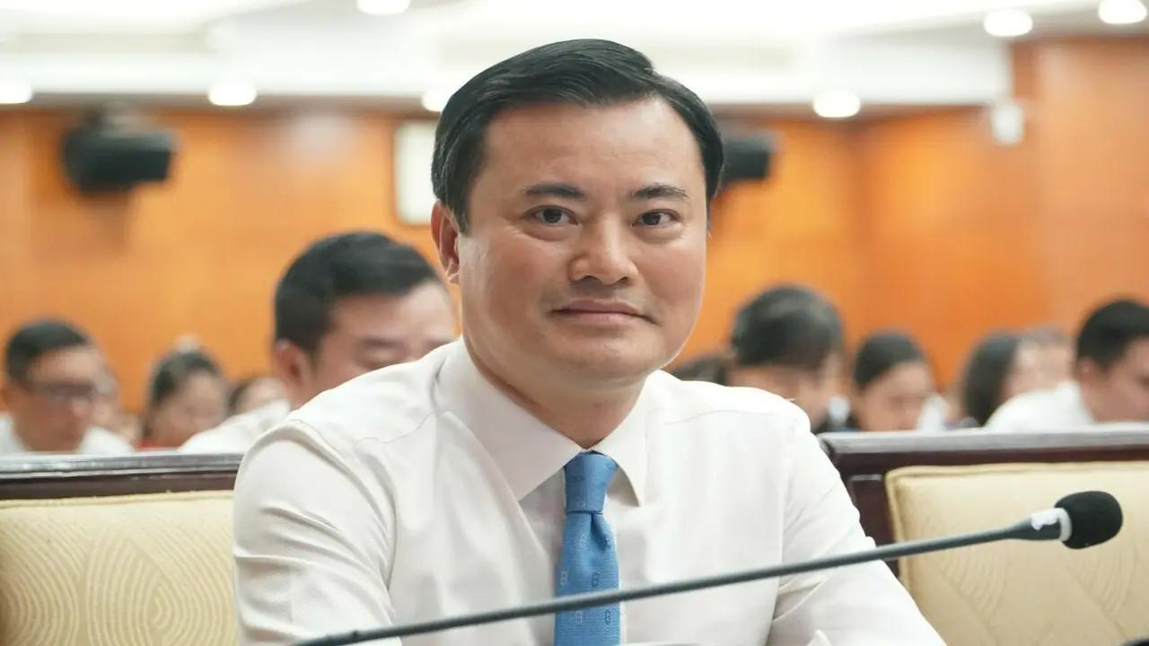 TP HCM miễn nhiệm một phó chủ tịch UBND