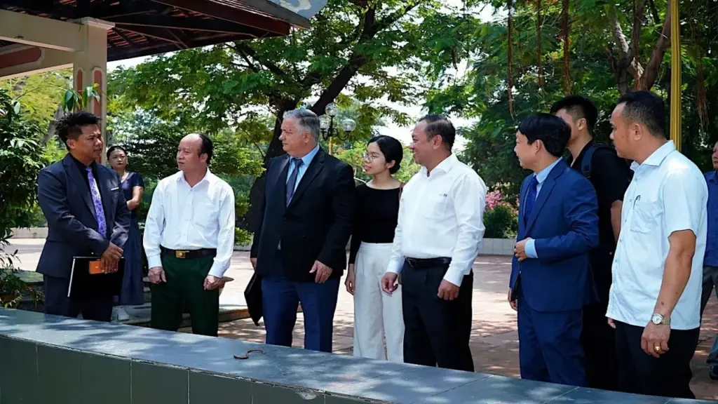 TP HCM phối hợp nhóm nghiên cứu Mỹ tìm 7 nơi chôn tập thể liệt sĩ