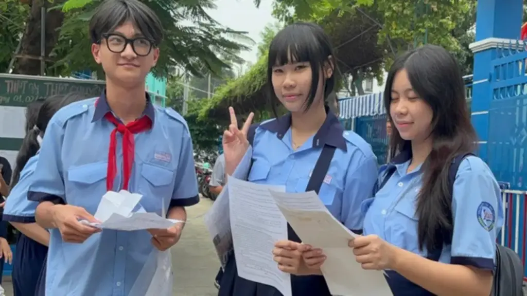 Tp.HCM chính thức công bố điểm thi và điểm chuẩn vào 4 trường chuyên