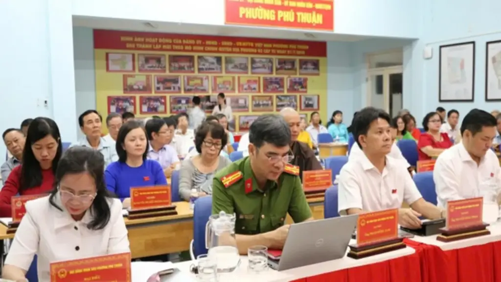 TP.HCM: HĐND phường Phú Thuận thông qua đề án sắp xếp khu phố