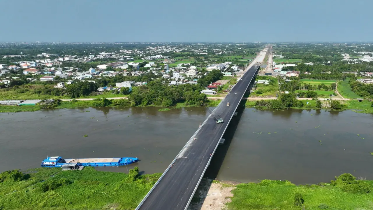 TP.HCM một năm hợp nhất: xã phường khu vực Bình Dương vươn mình gánh trọng trách