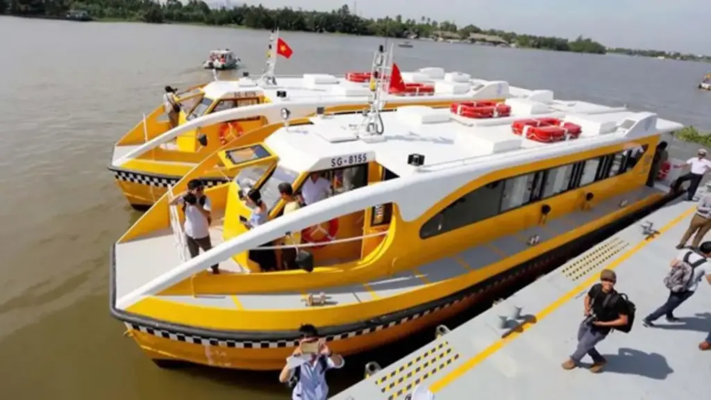 TP.HCM sắp có thêm loạt tuyến buýt đường sông