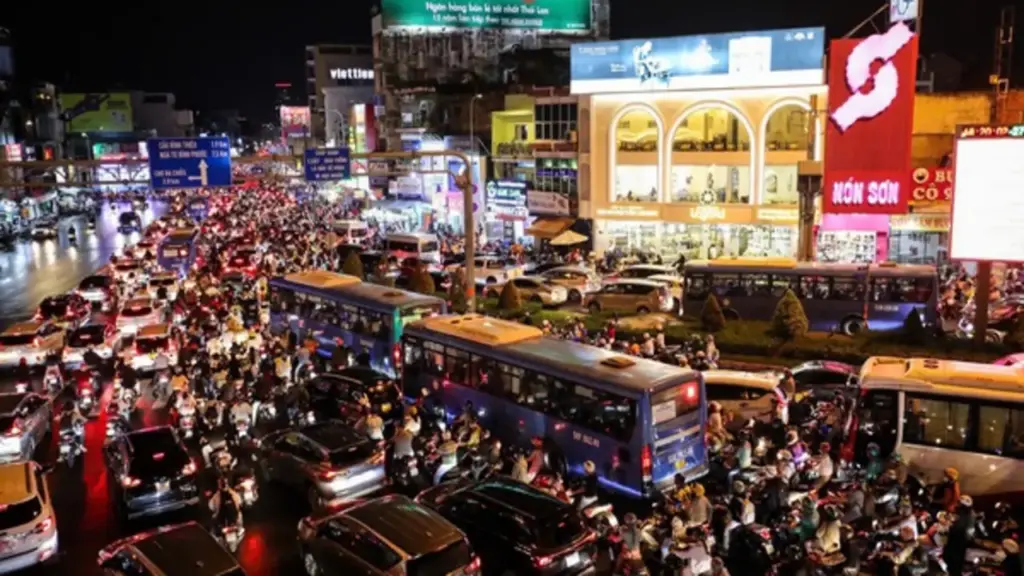 TP.HCM tính gỡ kẹt xe ở Hàng Xanh, Trường Chinh bằng cách nào?