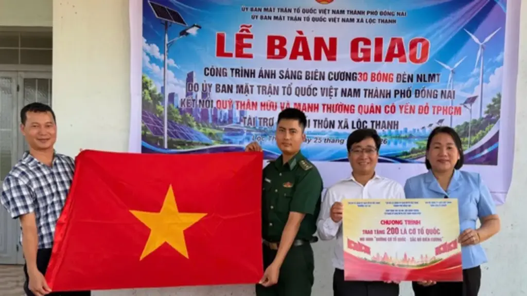 Trao ánh sáng biên cương, lan tỏa nghĩa tình hướng về vùng biên giới Tổ quốc thiêng liêng