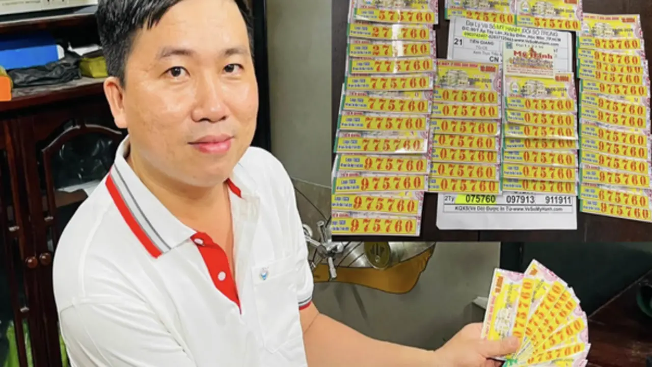 Trúng 29,3 tỉ xổ số miền Nam, nhiều người ở TP.HCM đổi thưởng trong đêm