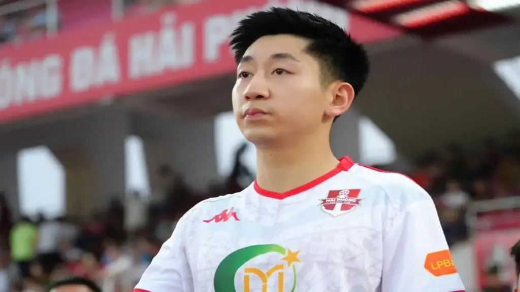 Trung vệ Nhật Minh rời CLB Hải Phòng sau 3 năm