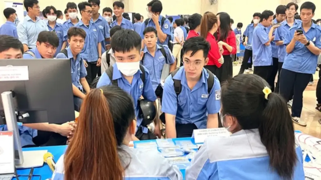 Trường CĐ Kỹ thuật Cao Thắng công bố điểm chuẩn, có ngành tăng hơn 6 điểm