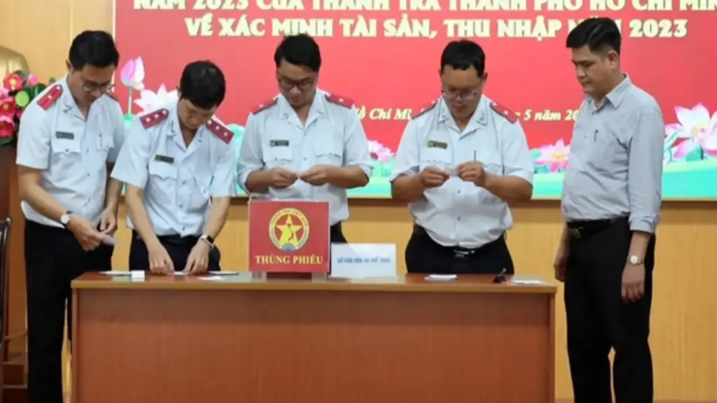Từ 1.7, ai phải giải trình khi tài sản biến động từ 1 tỉ đồng trở lên?
