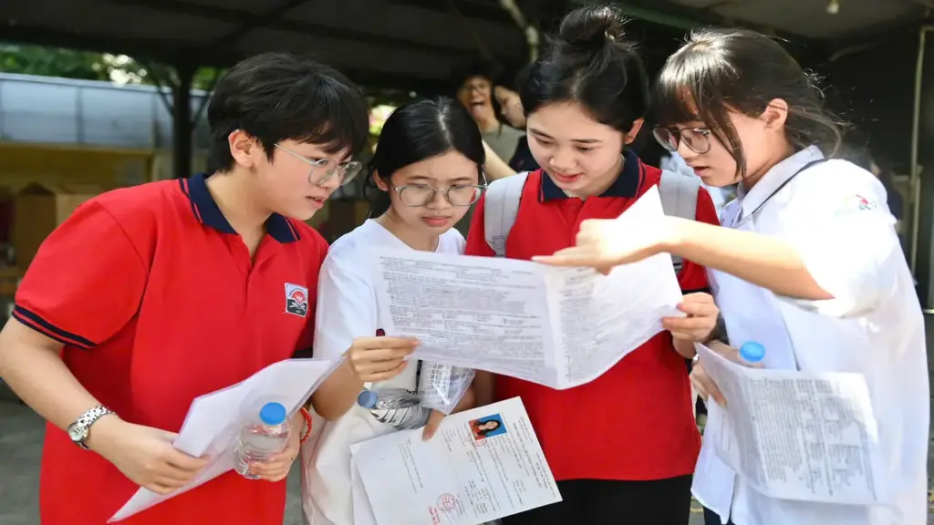 Từ tháng 6, việc thành lập và hoạt động của nhiều loại trường học thay đổi