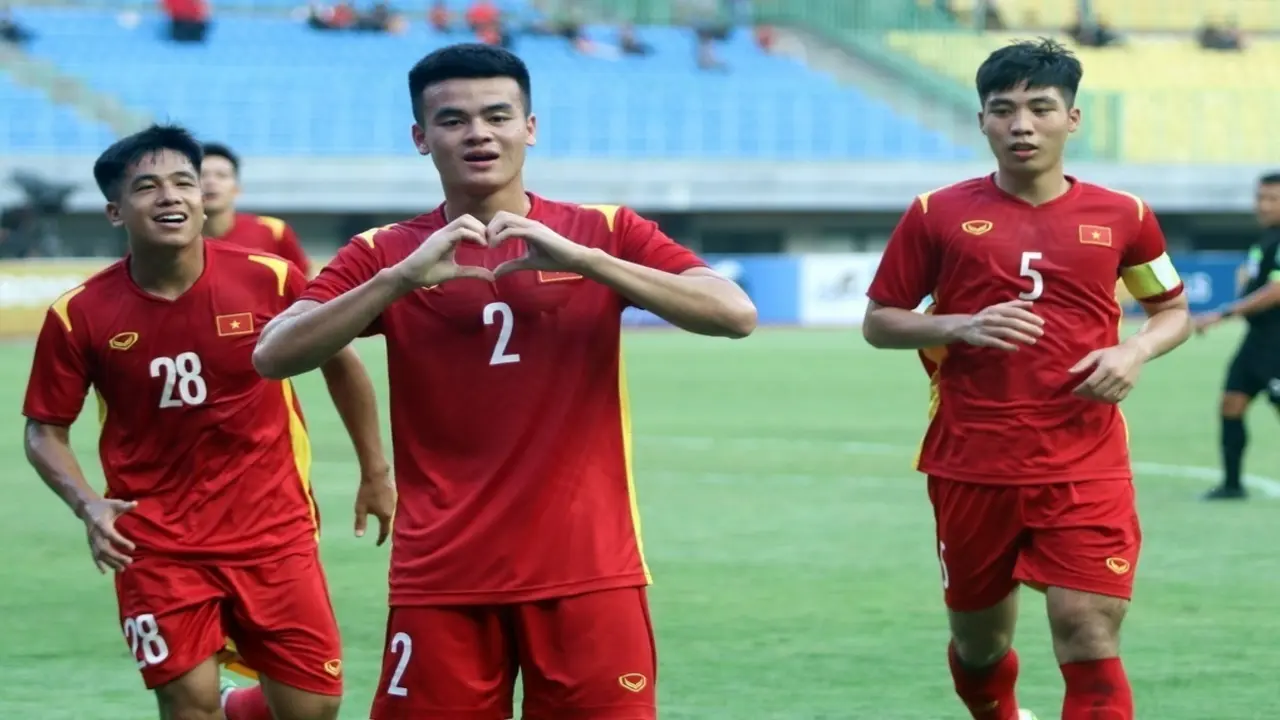 U19 Việt Nam 1-0 U19 Timor Leste (hết hiệp 1): Khởi đầu thuận lợi
